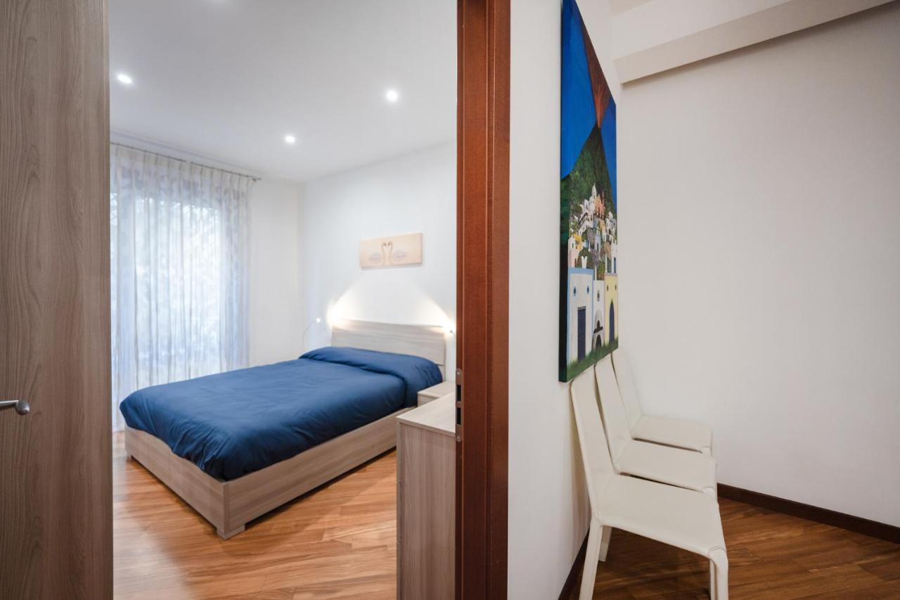 Napoli Charming Apartments Vomero "Fashion And Glamour" Exterior foto