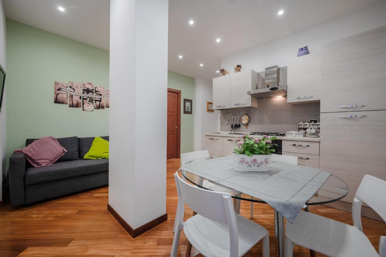 Napoli Charming Apartments Vomero "Fashion And Glamour" Exterior foto
